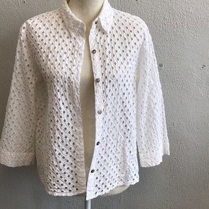 Chico’s White top